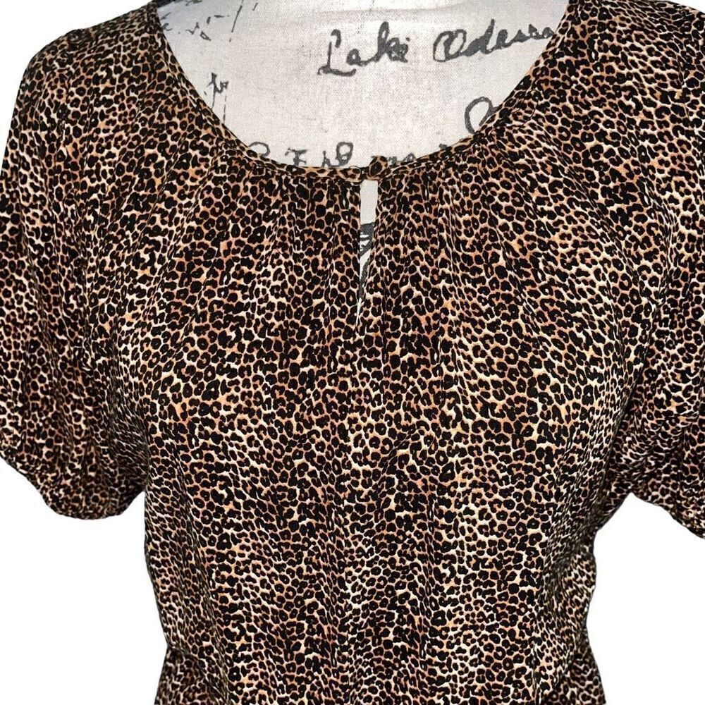 ‎Express leopard print blouse XS - Picture 4 of 6